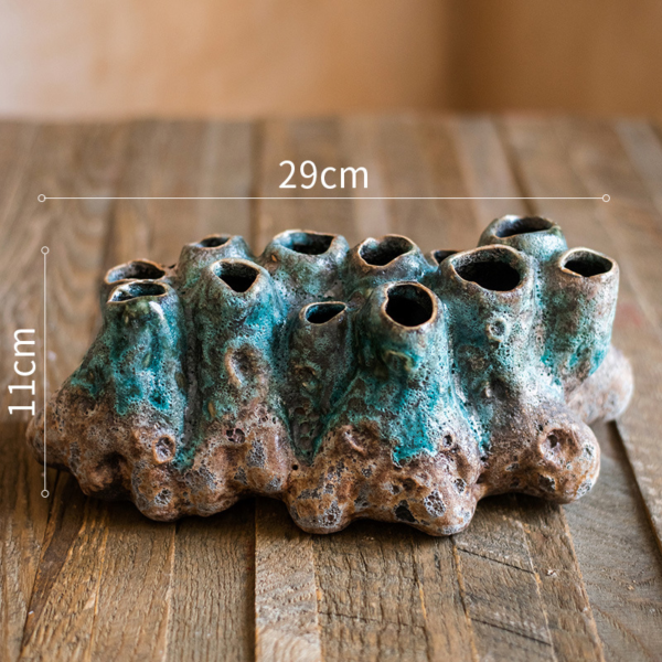 Keramikvase im mediterranen Stil