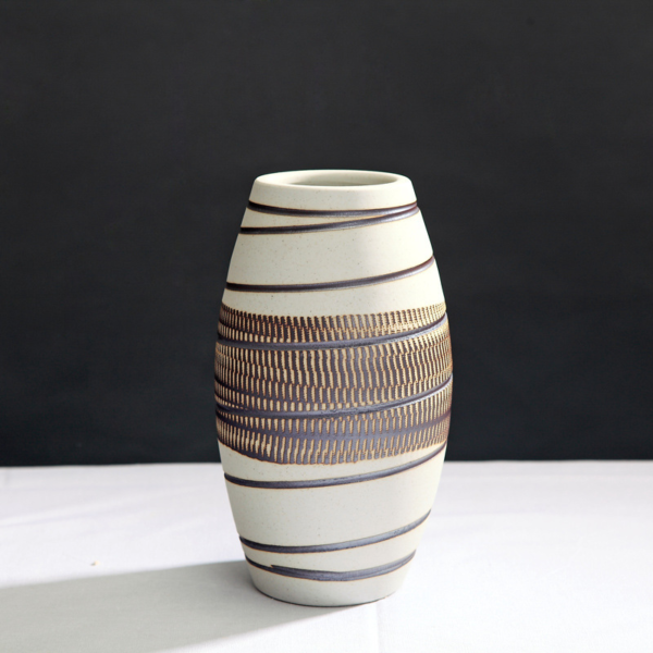 Vintage Keramikvase mit Spiral-Design – Elegante und Zeitlose Dekoration